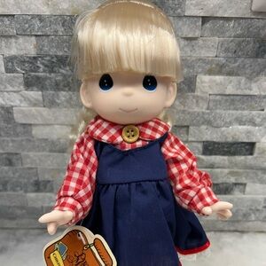 Precious Moments 9” Doll - Children of the World Excellent Condition Allison